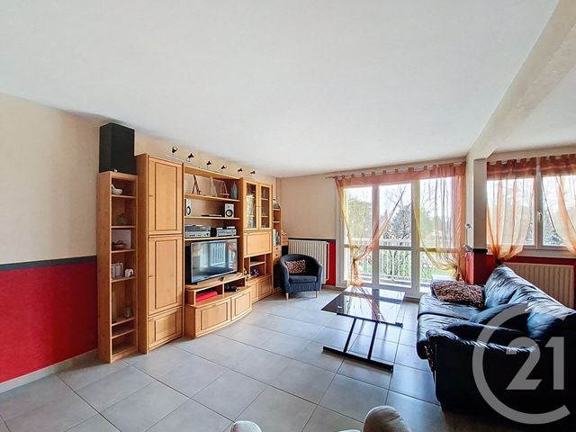 Appartement F4 à vendre - 4 pièces - 79.0 m2 - CORBAS - 69 - RHONE-ALPES - Century 21 Hestia Ldi