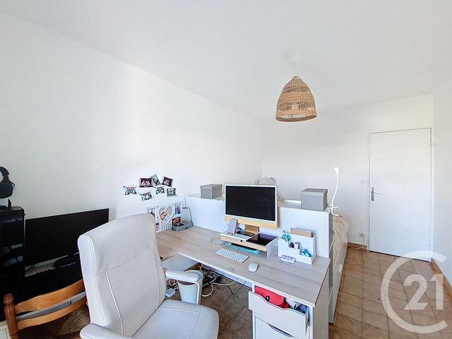 Appartement F4 à vendre - 4 pièces - 79.43 m2 - ST FONS - 69 - RHONE-ALPES - Century 21 Hestia Ldi