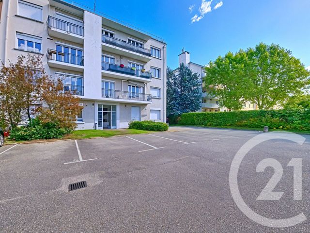 Afficher la photo en grand Appartement F2 à vendre - 2 pièces - 50.0 m2 - VENISSIEUX - 69 - RHONE-ALPES - Century 21 Hestia Ldi