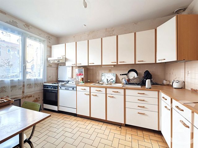 maison à vendre - 5 pièces - 93.0 m2 - VENISSIEUX - 69 - RHONE-ALPES - Century 21 Hestia Ldi