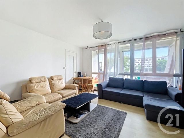 Appartement T4 à vendre - 4 pièces - 65.0 m2 - VENISSIEUX - 69 - RHONE-ALPES - Century 21 Hestia Ldi
