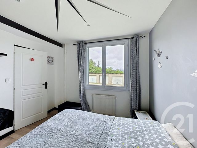 Appartement à vendre - 4 pièces - 61.0 m2 - FEYZIN - 69 - RHONE-ALPES - Century 21 Hestia Ldi