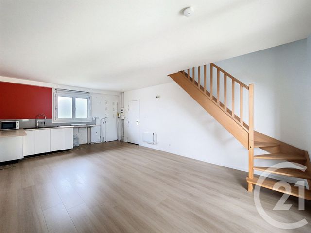 Appartement Duplex à vendre - 3 pièces - 45.39 m2 - CORBAS - 69 - RHONE-ALPES - Century 21 Hestia Ldi