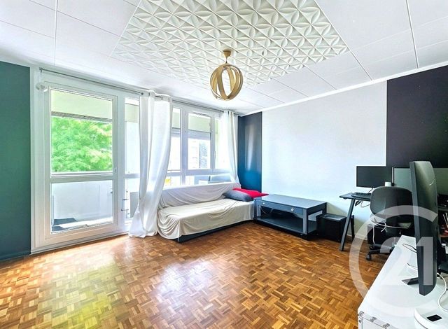 Appartement T4 à vendre - 4 pièces - 65.0 m2 - VENISSIEUX - 69 - RHONE-ALPES - Century 21 Hestia Ldi