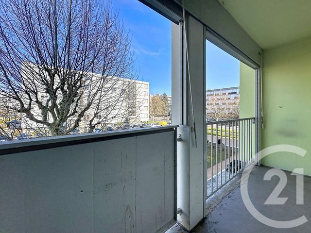 Appartement T4 à vendre - 4 pièces - 65.0 m2 - VENISSIEUX - 69 - RHONE-ALPES - Century 21 Hestia Ldi