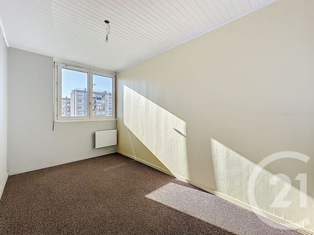 Appartement T4 à vendre - 4 pièces - 65.0 m2 - VENISSIEUX - 69 - RHONE-ALPES - Century 21 Hestia Ldi