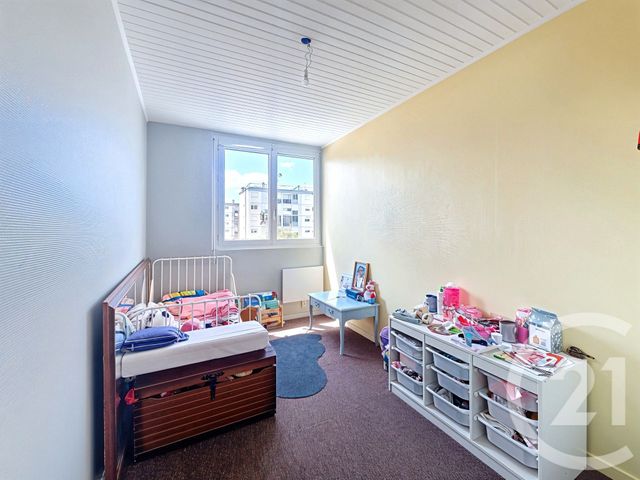 Appartement T4 à vendre - 4 pièces - 65.0 m2 - VENISSIEUX - 69 - RHONE-ALPES - Century 21 Hestia Ldi