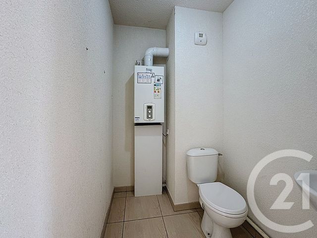 Appartement T3 à vendre - 3 pièces - 65.82 m2 - FEYZIN - 69 - RHONE-ALPES - Century 21 Hestia Ldi