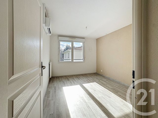 Appartement T3 à vendre - 3 pièces - 65.82 m2 - FEYZIN - 69 - RHONE-ALPES - Century 21 Hestia Ldi