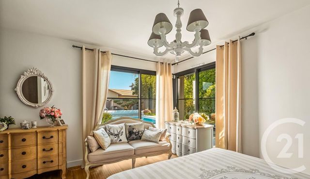 Afficher la photo en grand maison à vendre - 6 pièces - 170.0 m2 - COMMUNAY - 69 - RHONE-ALPES - Century 21 Hestia Ldi