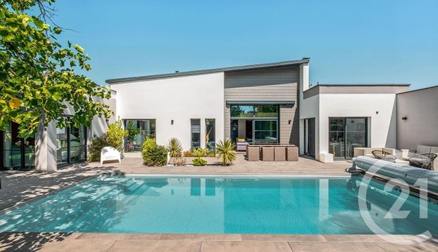 Afficher la photo en grand maison à vendre - 6 pièces - 170.0 m2 - COMMUNAY - 69 - RHONE-ALPES - Century 21 Hestia Ldi