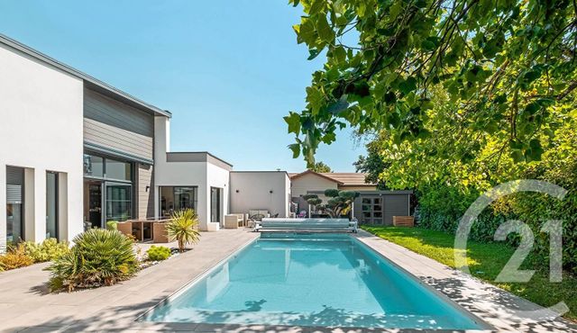 Afficher la photo en grand maison à vendre - 6 pièces - 170.0 m2 - COMMUNAY - 69 - RHONE-ALPES - Century 21 Hestia Ldi