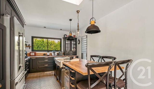 Afficher la photo en grand maison à vendre - 6 pièces - 170.0 m2 - COMMUNAY - 69 - RHONE-ALPES - Century 21 Hestia Ldi