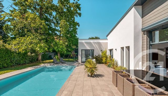 Afficher la photo en grand maison à vendre - 6 pièces - 170.0 m2 - COMMUNAY - 69 - RHONE-ALPES - Century 21 Hestia Ldi