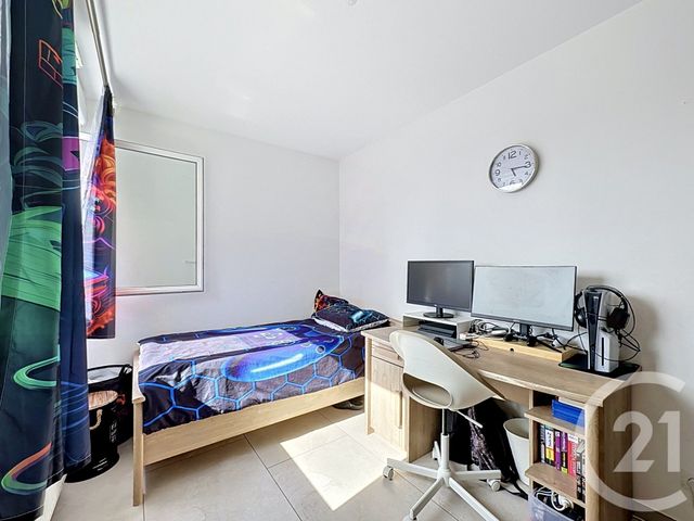 Appartement F4 à vendre - 4 pièces - 74.0 m2 - ST FONS - 69 - RHONE-ALPES - Century 21 Hestia Ldi