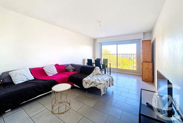 Appartement T2 à vendre - 2 pièces - 51.0 m2 - VENISSIEUX - 69 - RHONE-ALPES - Century 21 Hestia Ldi
