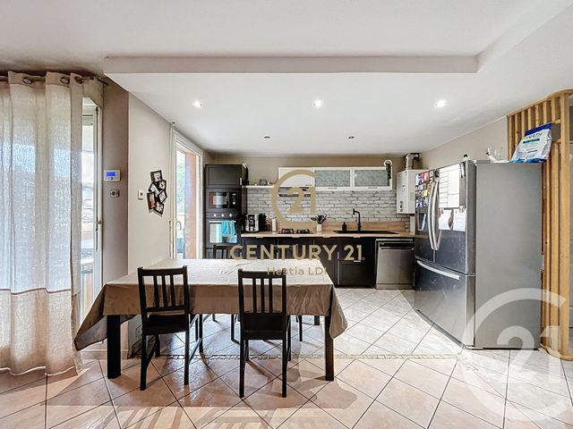 Appartement F4 à vendre - 4 pièces - 86.36 m2 - VENISSIEUX - 69 - RHONE-ALPES - Century 21 Hestia Ldi