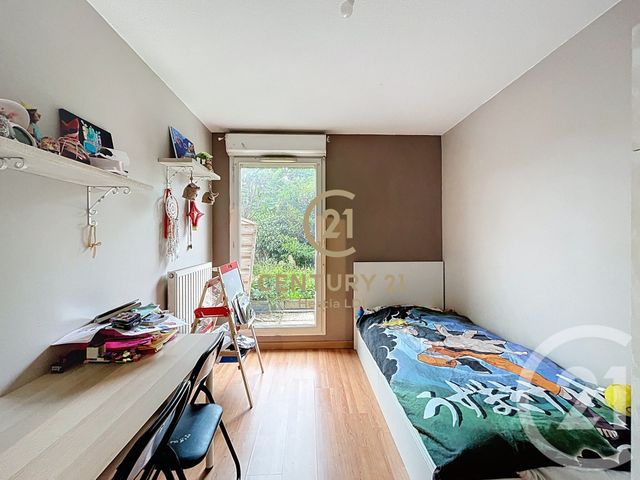 Appartement F4 à vendre - 4 pièces - 86.36 m2 - VENISSIEUX - 69 - RHONE-ALPES - Century 21 Hestia Ldi