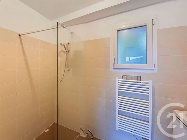 maison à vendre - 4 pièces - 134.0 m2 - ST PIERRE DE CHANDIEU - 69 - RHONE-ALPES - Century 21 Hestia Ldi