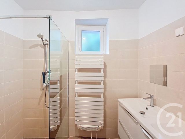 maison à vendre - 4 pièces - 134.0 m2 - ST PIERRE DE CHANDIEU - 69 - RHONE-ALPES - Century 21 Hestia Ldi