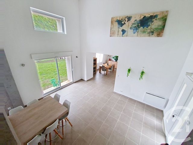 maison à vendre - 4 pièces - 134.0 m2 - ST PIERRE DE CHANDIEU - 69 - RHONE-ALPES - Century 21 Hestia Ldi