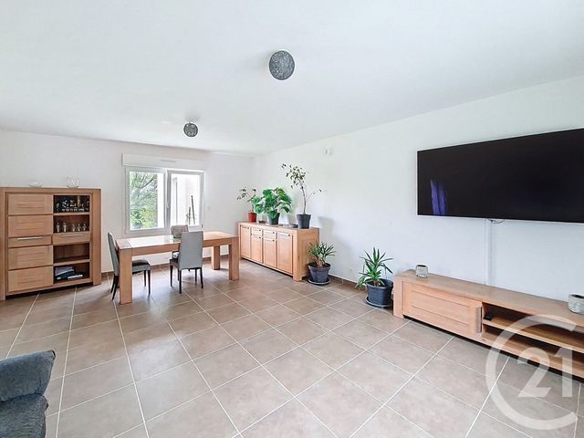 maison à vendre - 4 pièces - 134.0 m2 - ST PIERRE DE CHANDIEU - 69 - RHONE-ALPES - Century 21 Hestia Ldi