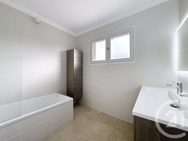 maison à vendre - 6 pièces - 162.0 m2 - COMMUNAY - 69 - RHONE-ALPES - Century 21 Hestia Ldi