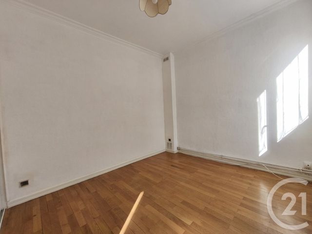 Appartement F4 à vendre - 4 pièces - 69.0 m2 - ST FONS - 69 - RHONE-ALPES - Century 21 Hestia Ldi