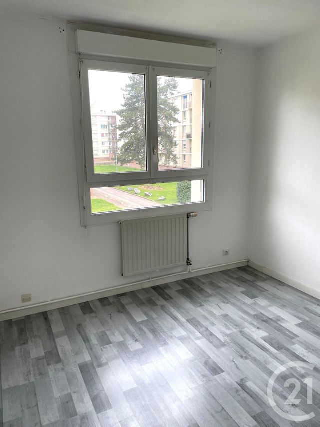 Appartement F5 à louer - 5 pièces - 83.33 m2 - CORBAS - 69 - RHONE-ALPES - Century 21 Hestia Ldi