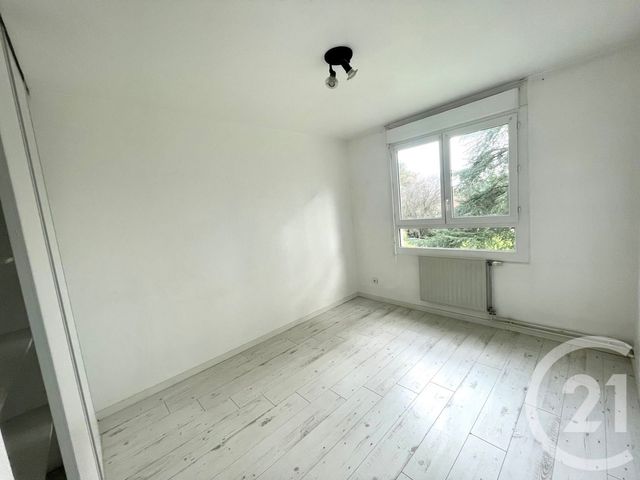 Appartement F5 à louer - 5 pièces - 83.33 m2 - CORBAS - 69 - RHONE-ALPES - Century 21 Hestia Ldi