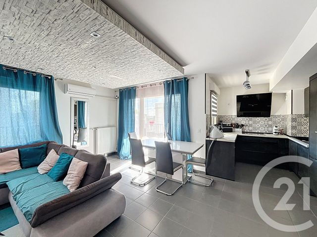 Appartement F4 à vendre ST PRIEST