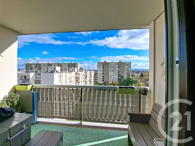 Appartement F4 à vendre - 4 pièces - 79.0 m2 - CORBAS - 69 - RHONE-ALPES - Century 21 Hestia Ldi