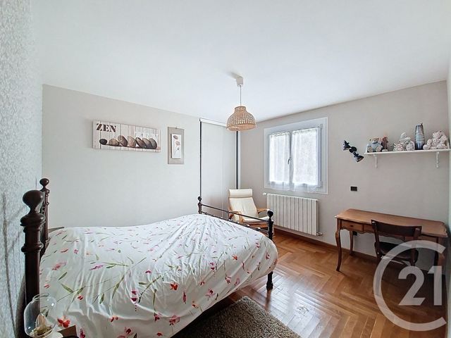 Afficher la photo en grand maison à vendre - 6 pièces - 190.0 m2 - ST ROMAIN EN GAL - 69 - RHONE-ALPES - Century 21 Hestia Ldi