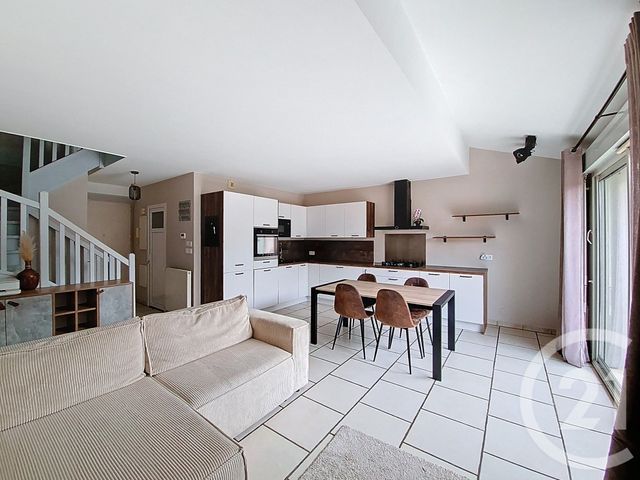 Appartement Triplex à vendre - 4 pièces - 80.0 m2 - CORBAS - 69 - RHONE-ALPES - Century 21 Hestia Ldi