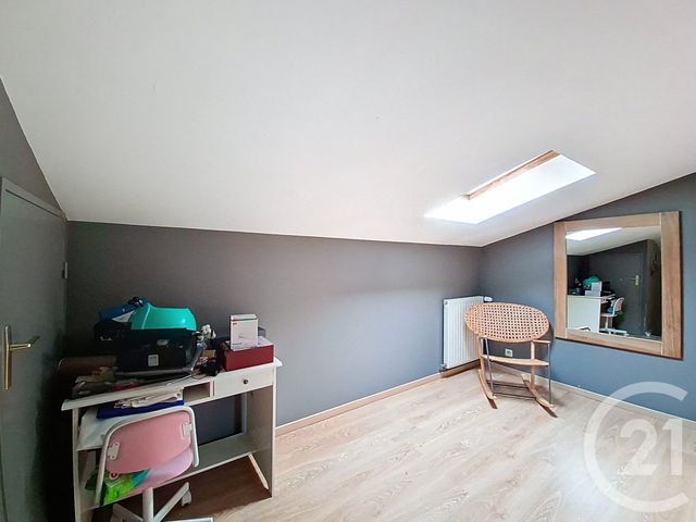 Appartement Triplex à vendre - 4 pièces - 80.0 m2 - CORBAS - 69 - RHONE-ALPES - Century 21 Hestia Ldi