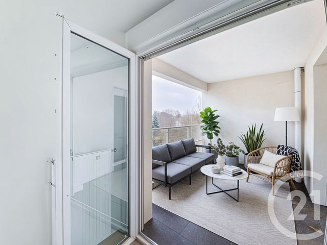 Appartement F2 à vendre - 2 pièces - 40.0 m2 - VENISSIEUX - 69 - RHONE-ALPES - Century 21 Hestia Ldi