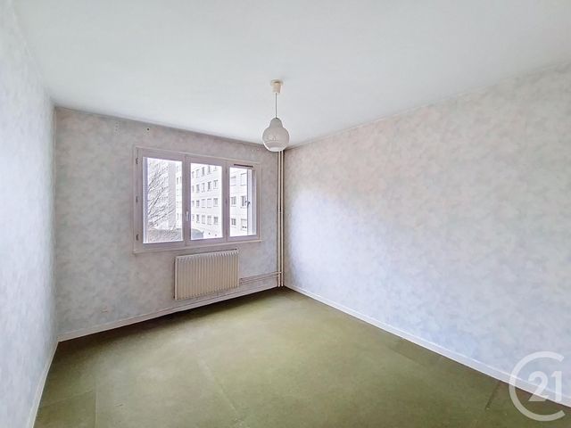 Appartement F4 à vendre - 4 pièces - 81.27 m2 - VENISSIEUX - 69 - RHONE-ALPES - Century 21 Hestia Ldi