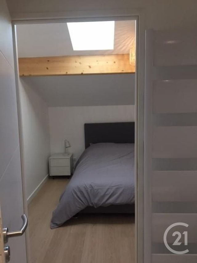 Appartement T2 à louer - 2 pièces - 60.0 m2 - HEYRIEUX - 38 - RHONE-ALPES - Century 21 Hestia Ldi