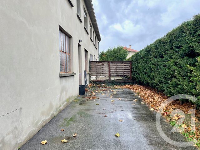 Appartement T3 à louer - 4 pièces - 110.36 m2 - VENISSIEUX - 69 - RHONE-ALPES - Century 21 Hestia Ldi