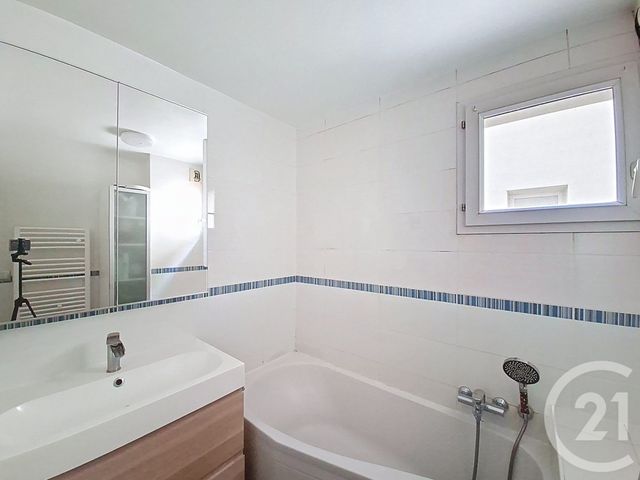 maison à vendre - 4 pièces - 80.0 m2 - CORBAS - 69 - RHONE-ALPES - Century 21 Hestia Ldi