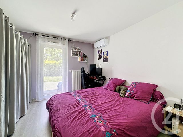Appartement F3 à vendre - 3 pièces - 60.0 m2 - ST PRIEST - 69 - RHONE-ALPES - Century 21 Hestia Ldi