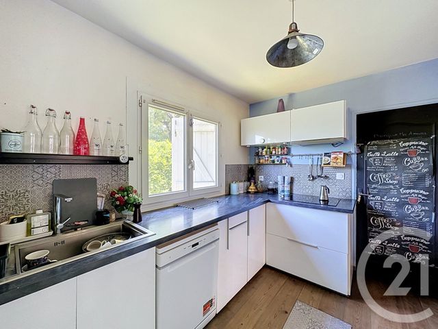 maison à vendre - 5 pièces - 116.0 m2 - ST PRIEST - 69 - RHONE-ALPES - Century 21 Hestia Ldi