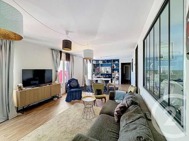 maison à vendre - 5 pièces - 116.0 m2 - ST PRIEST - 69 - RHONE-ALPES - Century 21 Hestia Ldi