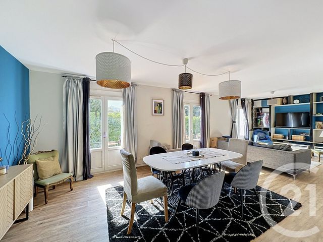 maison à vendre - 5 pièces - 116.0 m2 - ST PRIEST - 69 - RHONE-ALPES - Century 21 Hestia Ldi