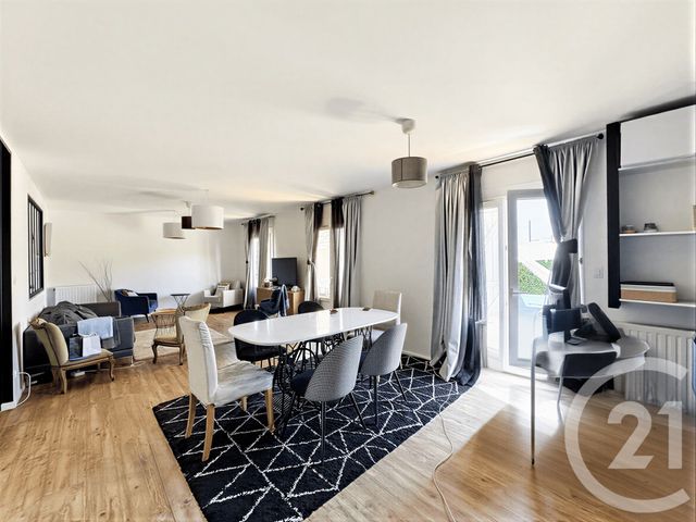 maison à vendre - 5 pièces - 116.0 m2 - ST PRIEST - 69 - RHONE-ALPES - Century 21 Hestia Ldi
