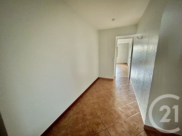 Appartement F5 à louer - 5 pièces - 122.81 m2 - MARENNES - 69 - RHONE-ALPES - Century 21 Hestia Ldi