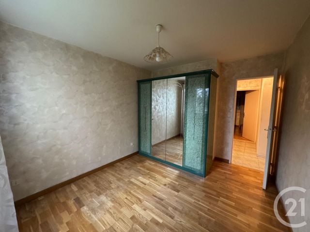 Appartement F3 à louer - 3 pièces - 62.86 m2 - VENISSIEUX - 69 - RHONE-ALPES - Century 21 Hestia Ldi