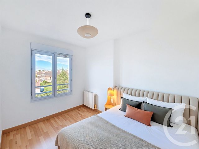 Appartement F2 à vendre - 2 pièces - 46.44 m2 - CORBAS - 69 - RHONE-ALPES - Century 21 Hestia Ldi