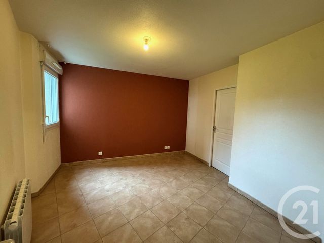 Appartement T2 à louer - 2 pièces - 54.29 m2 - CORBAS - 69 - RHONE-ALPES - Century 21 Hestia Ldi