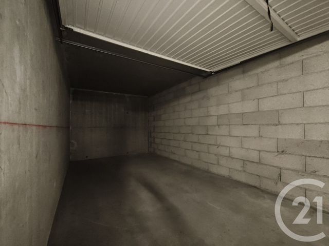 parking à vendre - 13.0 m2 - VENISSIEUX - 69 - RHONE-ALPES - Century 21 Hestia Ldi